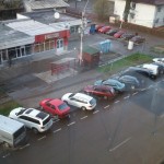 masini parcate in oprirea de autobus